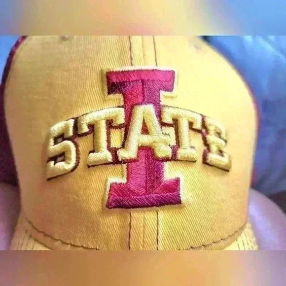 Iowa state cyclones ball cap hat New with tags Embroidered 39thirty medium large - Picture 8 of 8